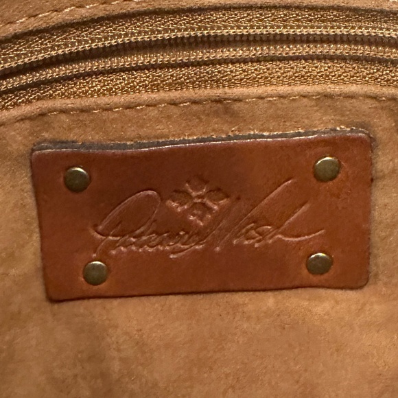 Patricia Nash brown saddle leather large size zippered wristlet - Picture 6 of 12